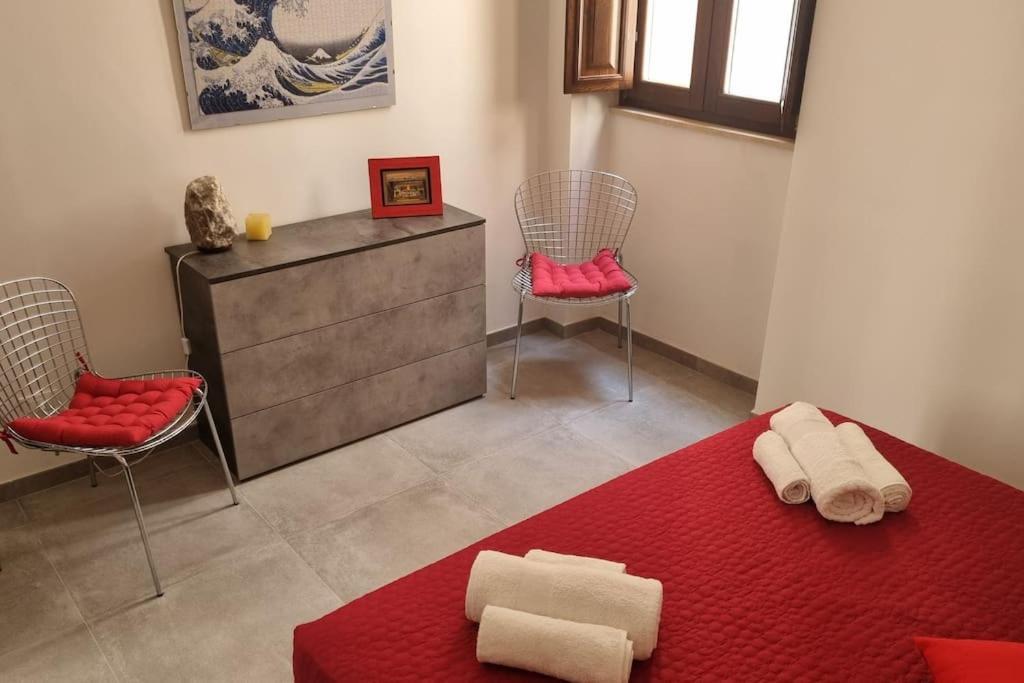 Casa Castello 63 Guest House LʼAquila المظهر الخارجي الصورة