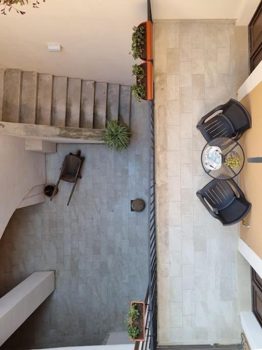 Casa Castello 63 Guest House LʼAquila المظهر الخارجي الصورة